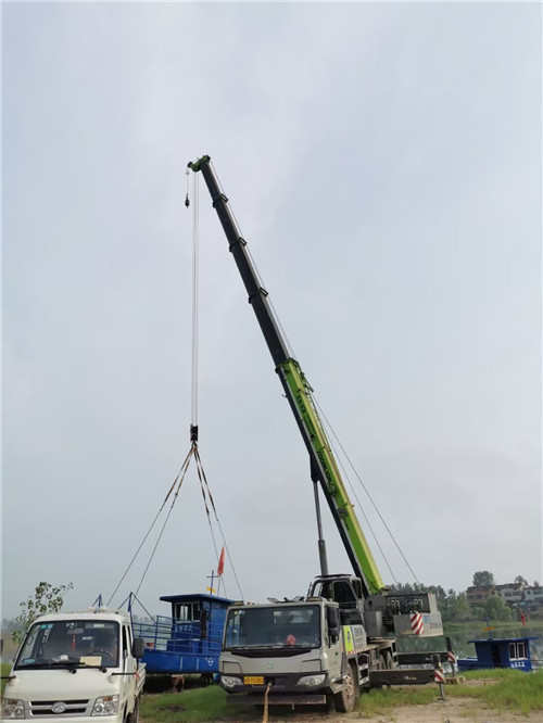 昆都仑区桥梁建设吊装案例
